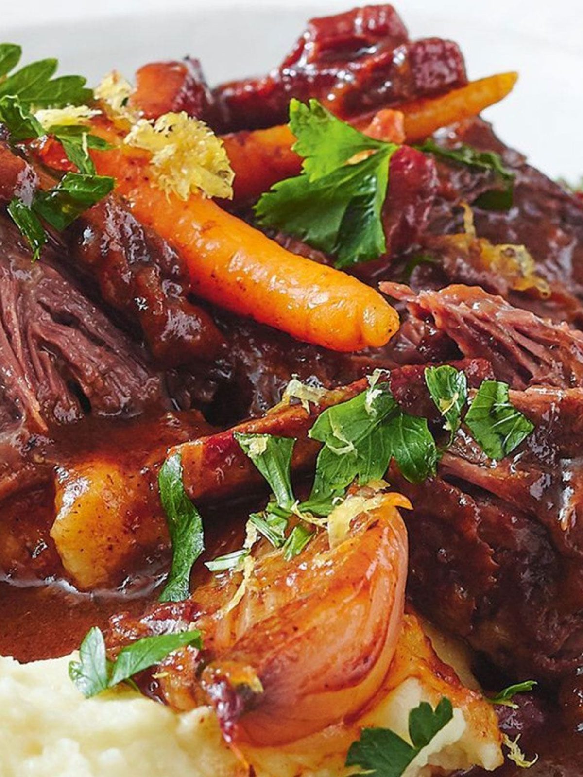 matt-prestons-slow-cooker-beef-a-la-mode-186892-1-min