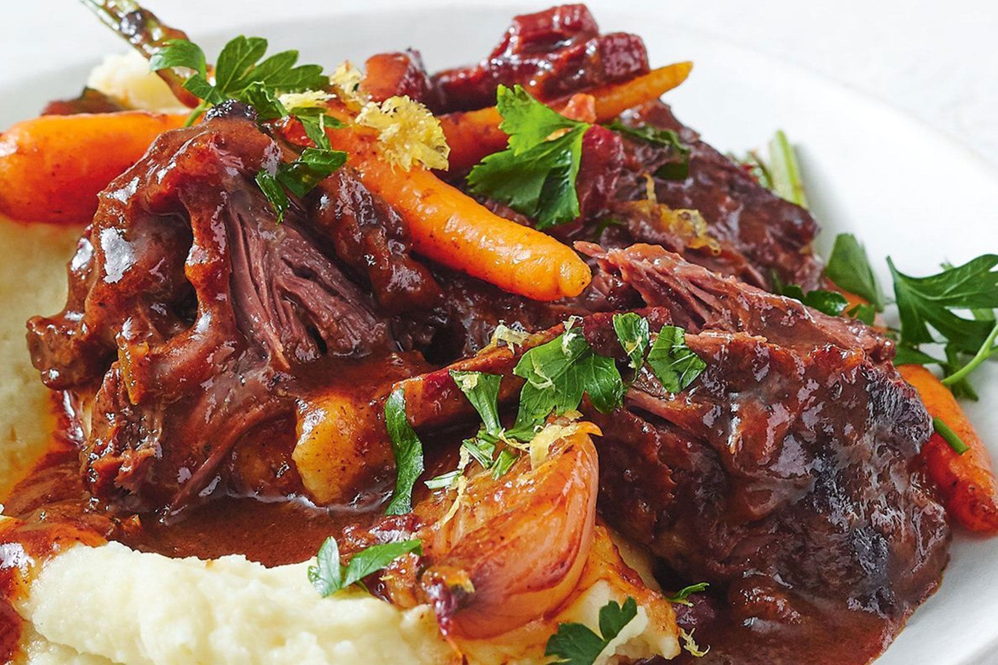 matt-prestons-slow-cooker-beef-a-la-mode-186892-1-min